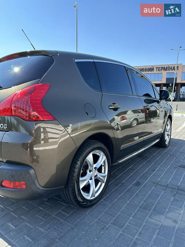 Позашляховик / Кросовер Peugeot 3008 2009 в Одесі