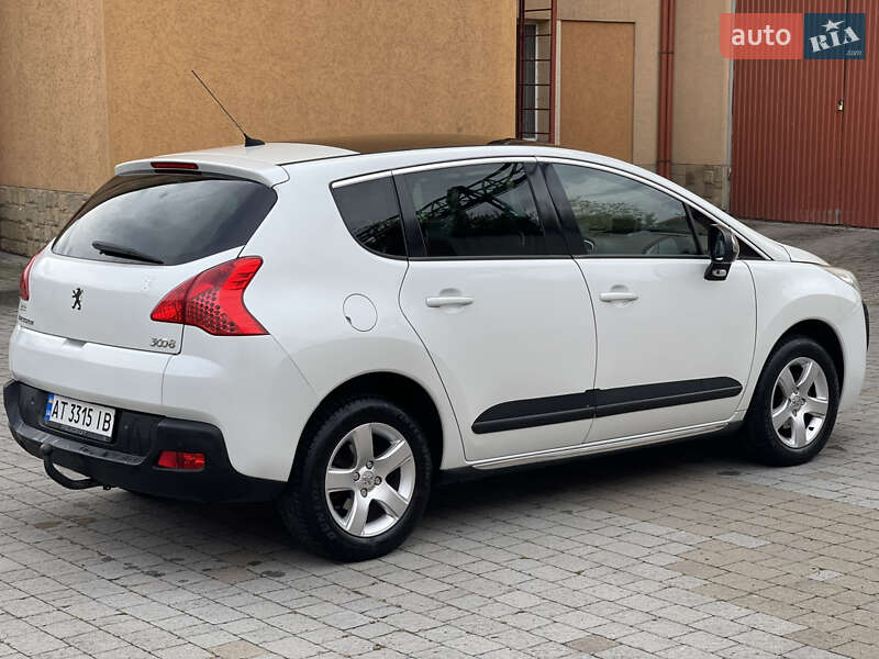 Позашляховик / Кросовер Peugeot 3008 2011 в Коломиї