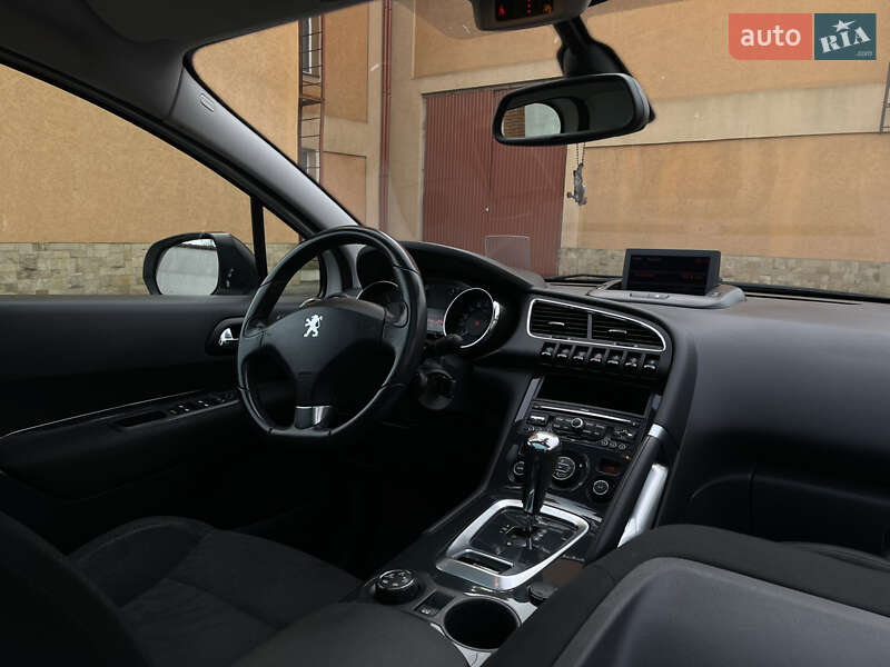 Позашляховик / Кросовер Peugeot 3008 2011 в Коломиї