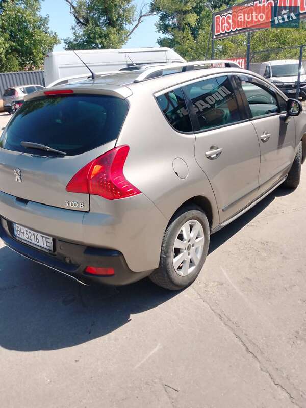 Позашляховик / Кросовер Peugeot 3008 2010 в Білгороді-Дністровському