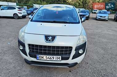 Внедорожник / Кроссовер Peugeot 3008 2011 в Луцке