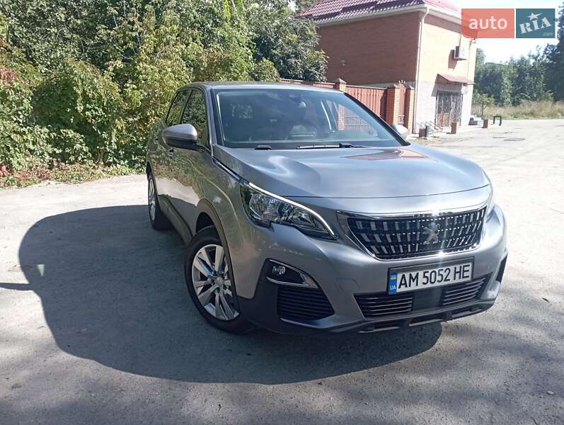 Внедорожник / Кроссовер Peugeot 3008 2017 в Казатине