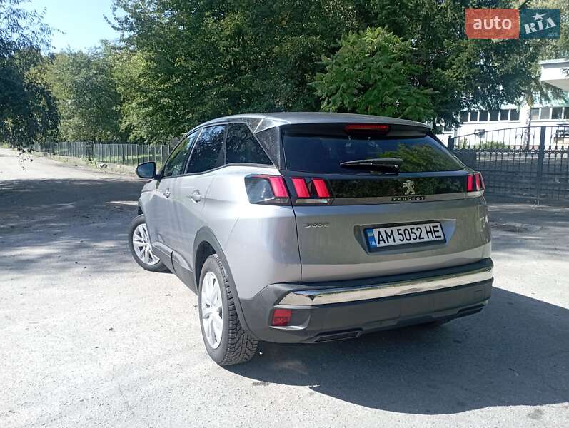 Внедорожник / Кроссовер Peugeot 3008 2017 в Казатине