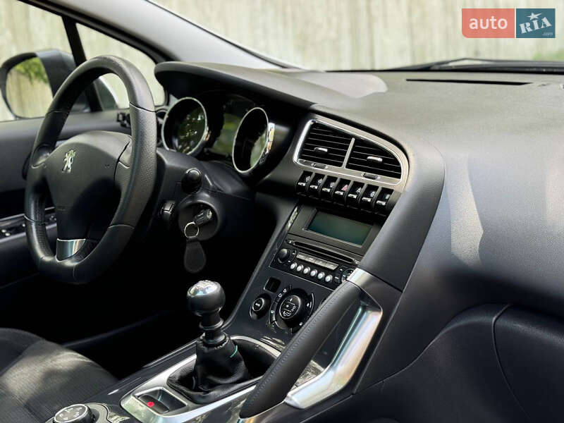 Позашляховик / Кросовер Peugeot 3008 2011 в Старокостянтинові