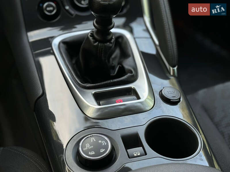 Позашляховик / Кросовер Peugeot 3008 2011 в Старокостянтинові