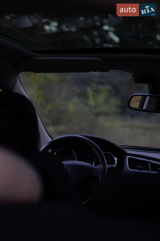 Внедорожник / Кроссовер Peugeot 3008 2010 в Полтаве