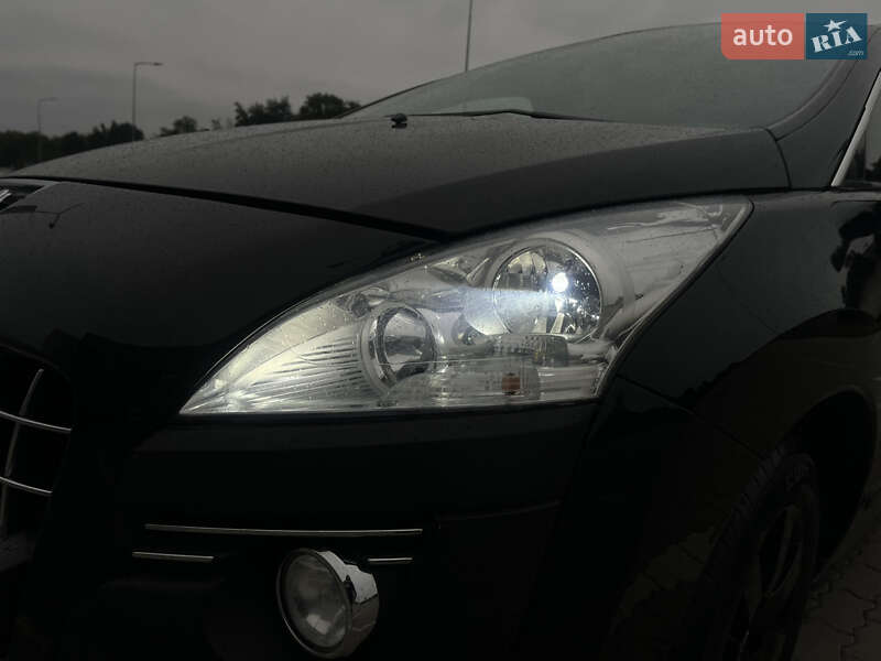 Внедорожник / Кроссовер Peugeot 3008 2011 в Львове