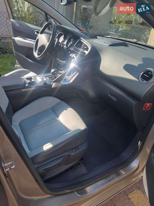 Позашляховик / Кросовер Peugeot 3008 2013 в Нововолинську