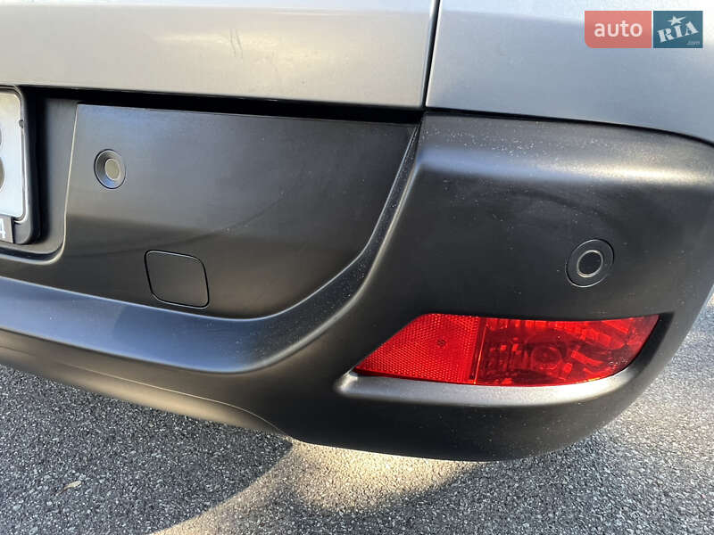 Позашляховик / Кросовер Peugeot 3008 2011 в Києві