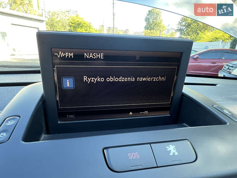 Позашляховик / Кросовер Peugeot 3008 2011 в Києві