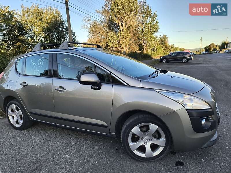 Внедорожник / Кроссовер Peugeot 3008 2011 в Калуше