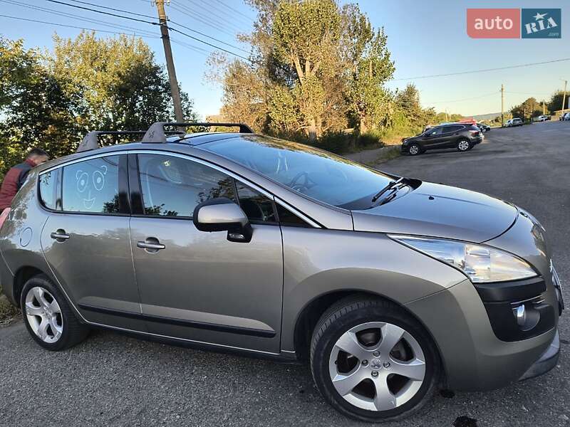 Внедорожник / Кроссовер Peugeot 3008 2011 в Калуше