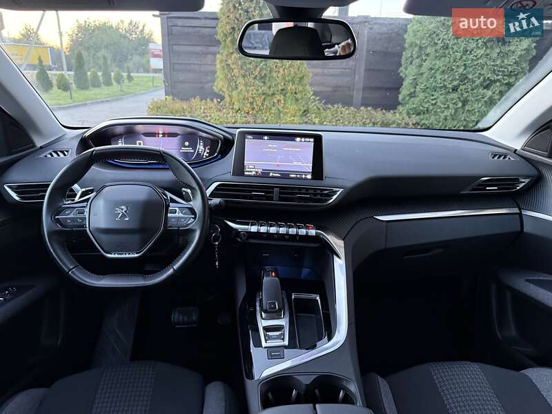 Позашляховик / Кросовер Peugeot 3008 2020 в Стрию