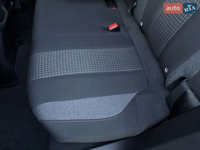 Позашляховик / Кросовер Peugeot 3008 2020 в Стрию