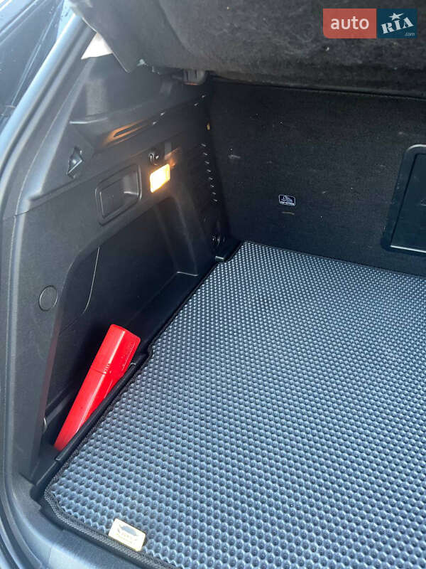 Внедорожник / Кроссовер Peugeot 3008 2019 в Долине фото 51 Внедорожник / Кроссовер Peugeot 3008 2019 в Долине