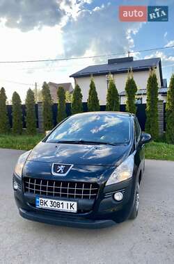 Позашляховик / Кросовер Peugeot 3008 2013 в Рівному
