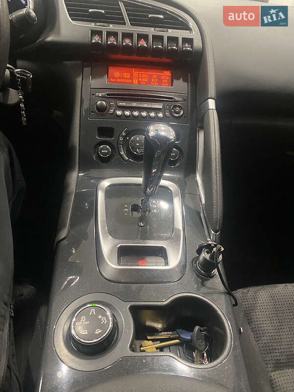 Внедорожник / Кроссовер Peugeot 3008 2011 в Киеве фото 19 Внедорожник / Кроссовер Peugeot 3008 2011 в Киеве