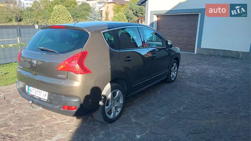 Позашляховик / Кросовер Peugeot 3008 2011 в Коломиї