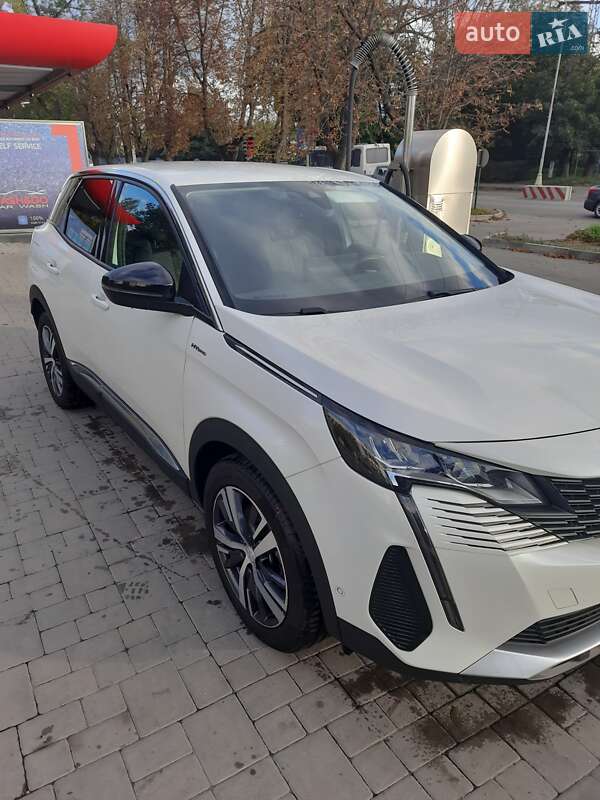 Позашляховик / Кросовер Peugeot 3008 2021 в Ужгороді