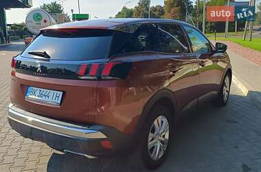 Внедорожник / Кроссовер Peugeot 3008 2016 в Луцке
