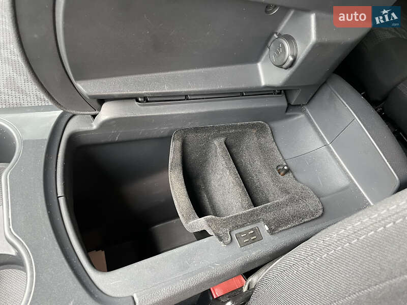 Внедорожник / Кроссовер Peugeot 3008 2011 в Житомире