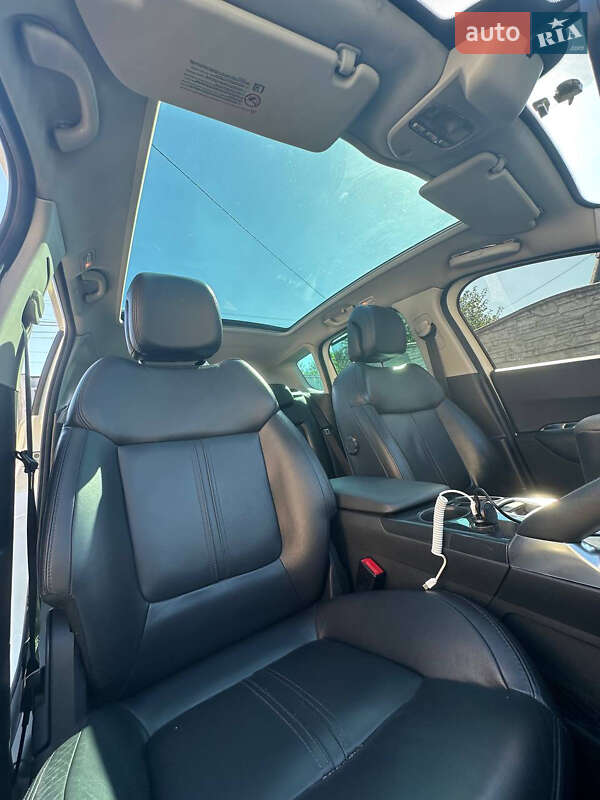 Позашляховик / Кросовер Peugeot 3008 2010 в Черкасах