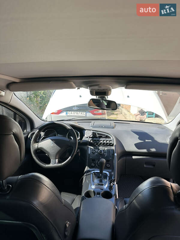 Позашляховик / Кросовер Peugeot 3008 2010 в Черкасах