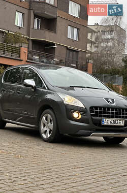 Внедорожник / Кроссовер Peugeot 3008 2010 в Луцке