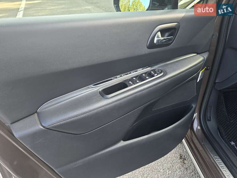 Позашляховик / Кросовер Peugeot 3008 2014 в Луцьку