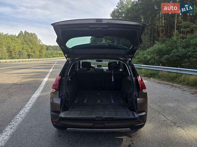 Позашляховик / Кросовер Peugeot 3008 2014 в Луцьку