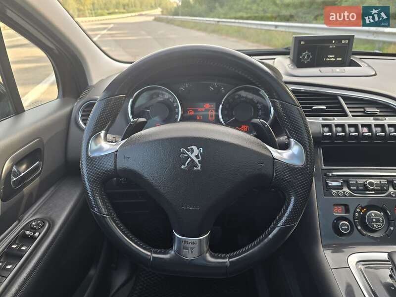 Позашляховик / Кросовер Peugeot 3008 2014 в Луцьку