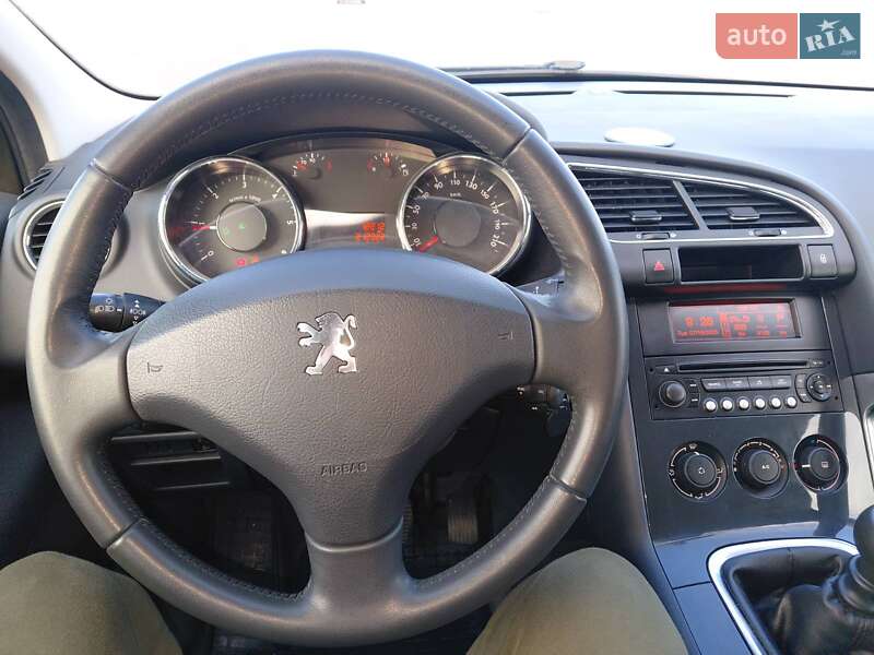 Внедорожник / Кроссовер Peugeot 3008 2010 в Львове