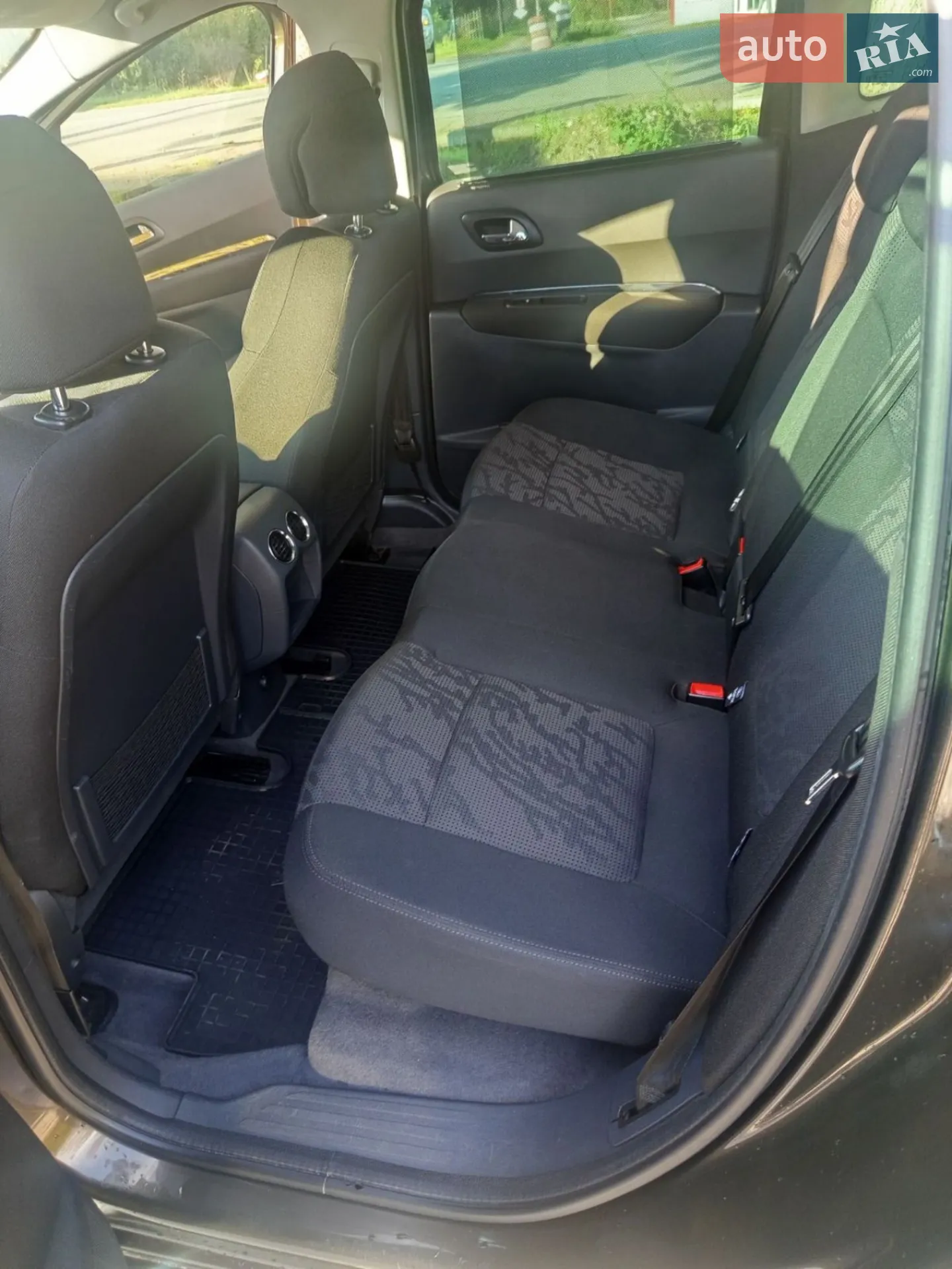 2010 Peugeot 3008 - мініатюра 35
