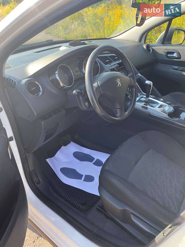 Внедорожник / Кроссовер Peugeot 3008 2014 в Ровно