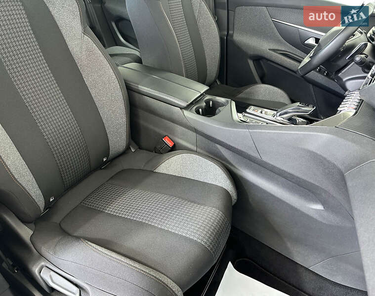Внедорожник / Кроссовер Peugeot 3008 2021 в Львове фото 9 Внедорожник / Кроссовер Peugeot 3008 2021 в Львове