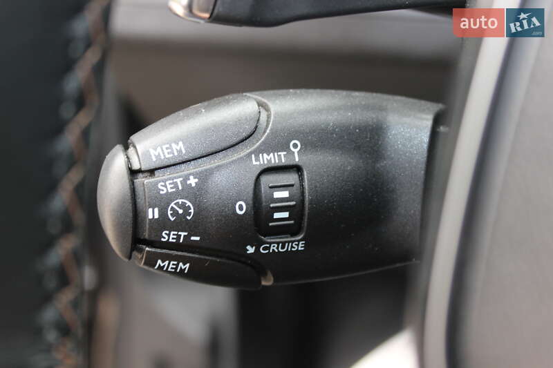 Позашляховик / Кросовер Peugeot 3008 2018 в Черкасах