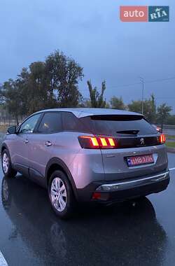 Внедорожник / Кроссовер Peugeot 3008 2020 в Киеве