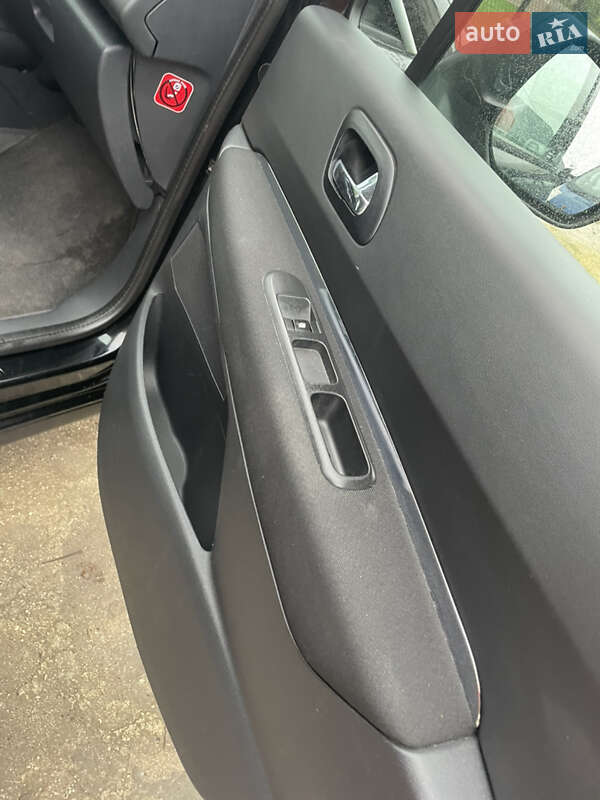 Внедорожник / Кроссовер Peugeot 3008 2011 в Почаеве фото 26 Внедорожник / Кроссовер Peugeot 3008 2011 в Почаеве