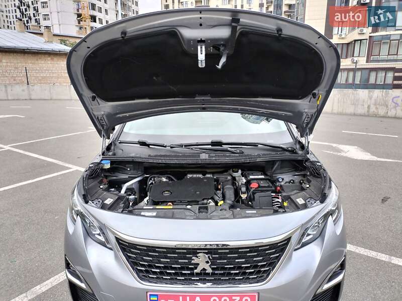 Внедорожник / Кроссовер Peugeot 3008 2020 в Киеве