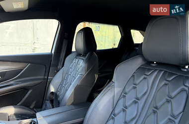 Внедорожник / Кроссовер Peugeot 3008 2020 в 