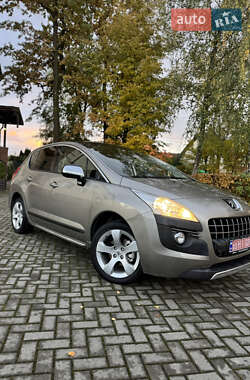 Позашляховик / Кросовер Peugeot 3008 2010 в Золочеві