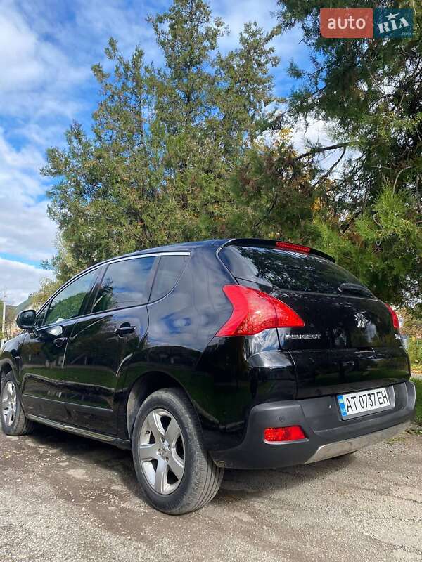Внедорожник / Кроссовер Peugeot 3008 2010 в Надворной