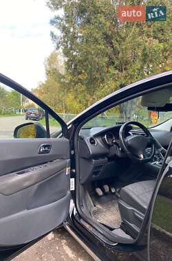 Внедорожник / Кроссовер Peugeot 3008 2010 в Надворной