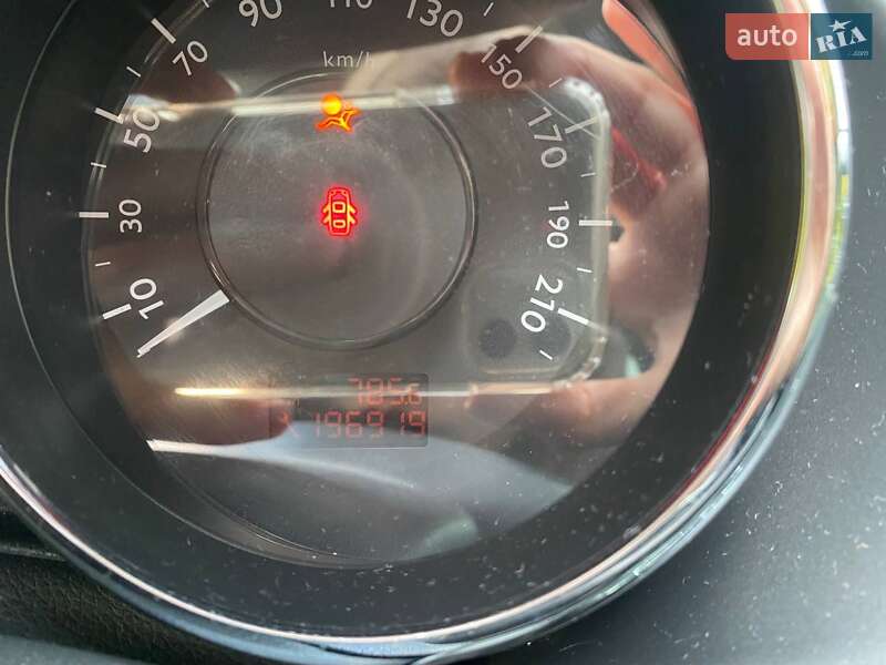 Внедорожник / Кроссовер Peugeot 3008 2010 в Надворной