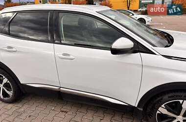 Внедорожник / Кроссовер Peugeot 3008 2019 в 