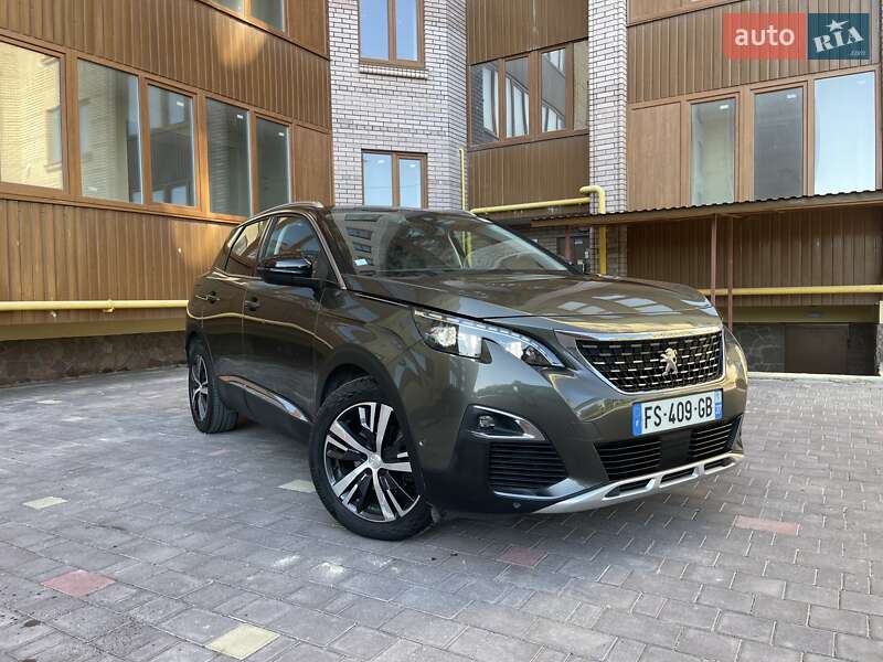 Внедорожник / Кроссовер Peugeot 3008 2020 в 