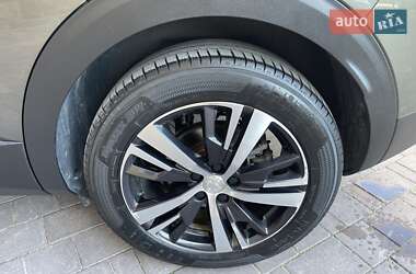 Внедорожник / Кроссовер Peugeot 3008 2020 в 
