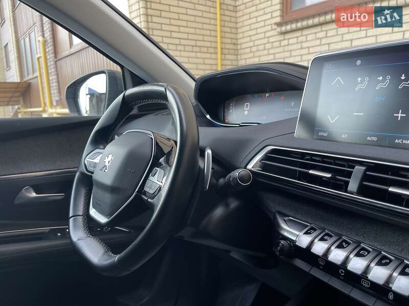 Внедорожник / Кроссовер Peugeot 3008 2020 в Тернополе