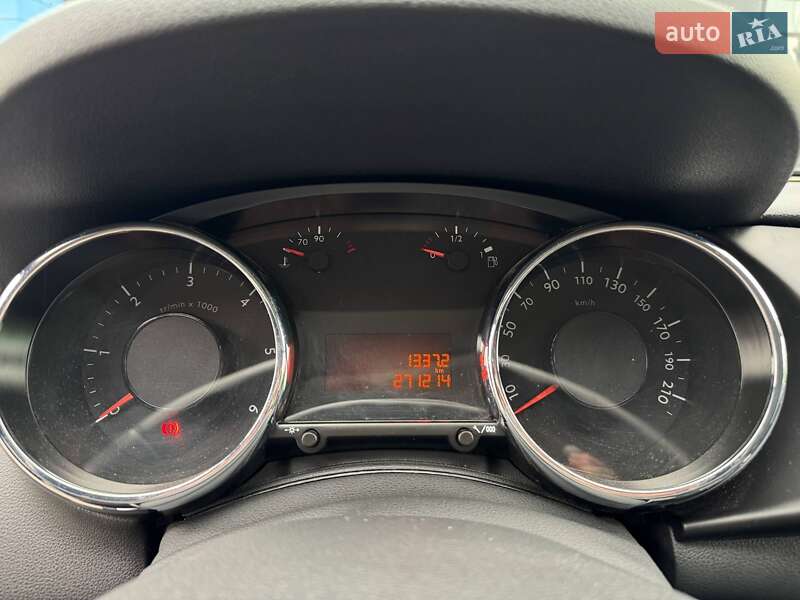 Позашляховик / Кросовер Peugeot 3008 2012 в Києві фото 16 Позашляховик / Кросовер Peugeot 3008 2012 в Києві