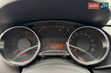 Внедорожник / Кроссовер Peugeot 3008 2012 в 